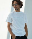 1PIU1UGUALE3 RELAX/3D Shadow Logo Short Sleeve Tee